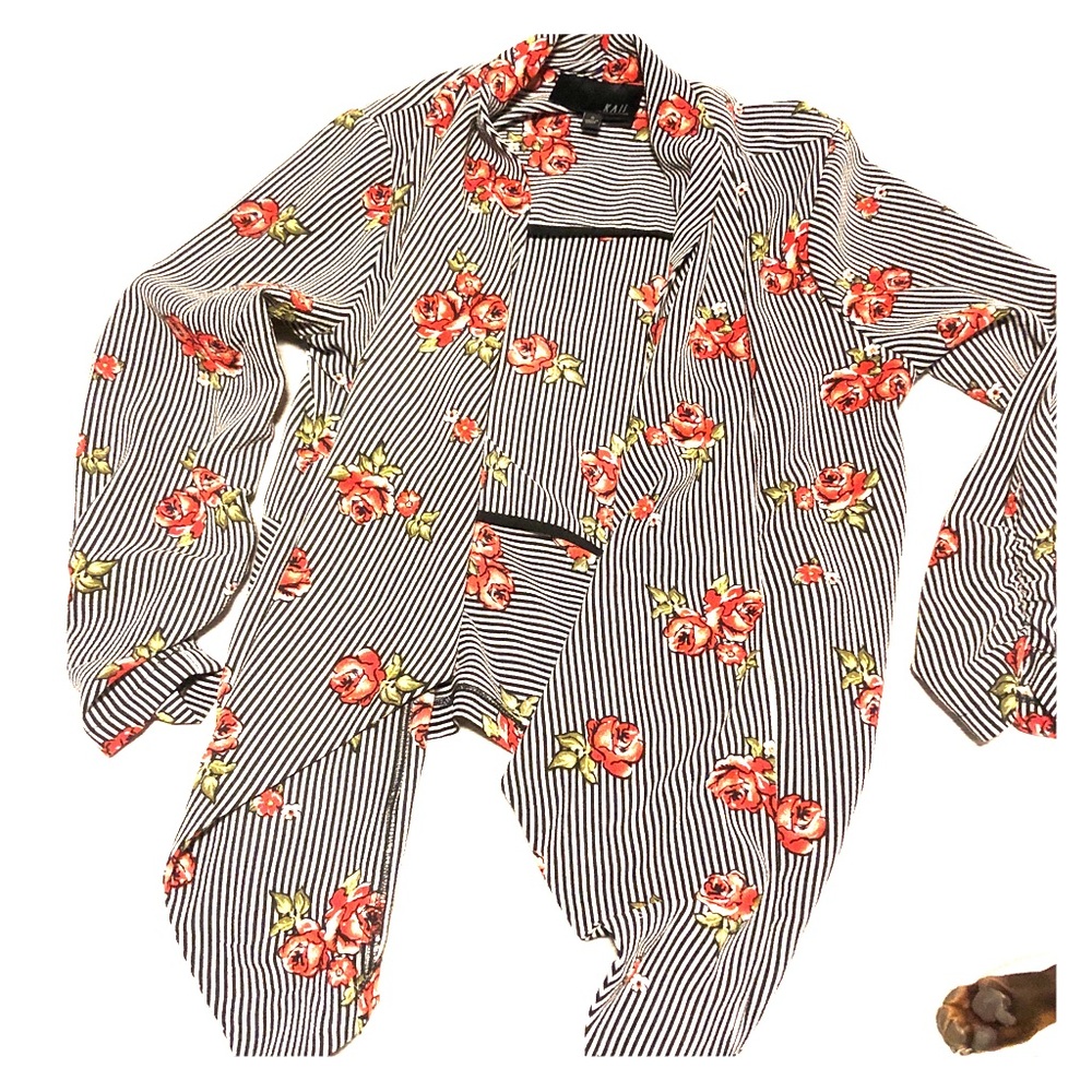 Lightweight Floral Blazer/Coverup $12
